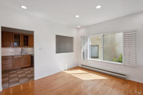 38 Corte Oriental Greenbrae CA 94904