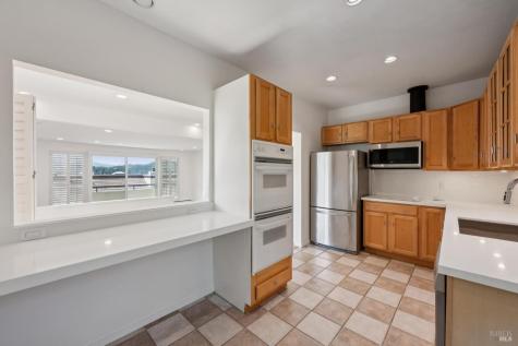 38 Corte Oriental Greenbrae CA 94904