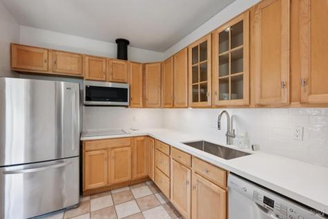 38 Corte Oriental Greenbrae CA 94904