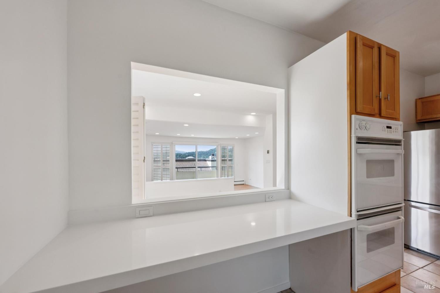 38 Corte Oriental Greenbrae CA 94904