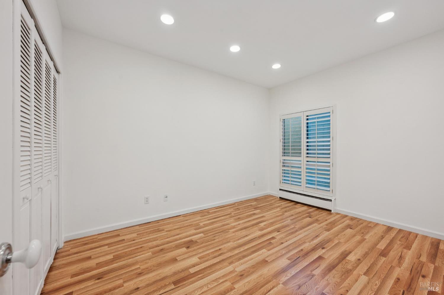 38 Corte Oriental Greenbrae CA 94904