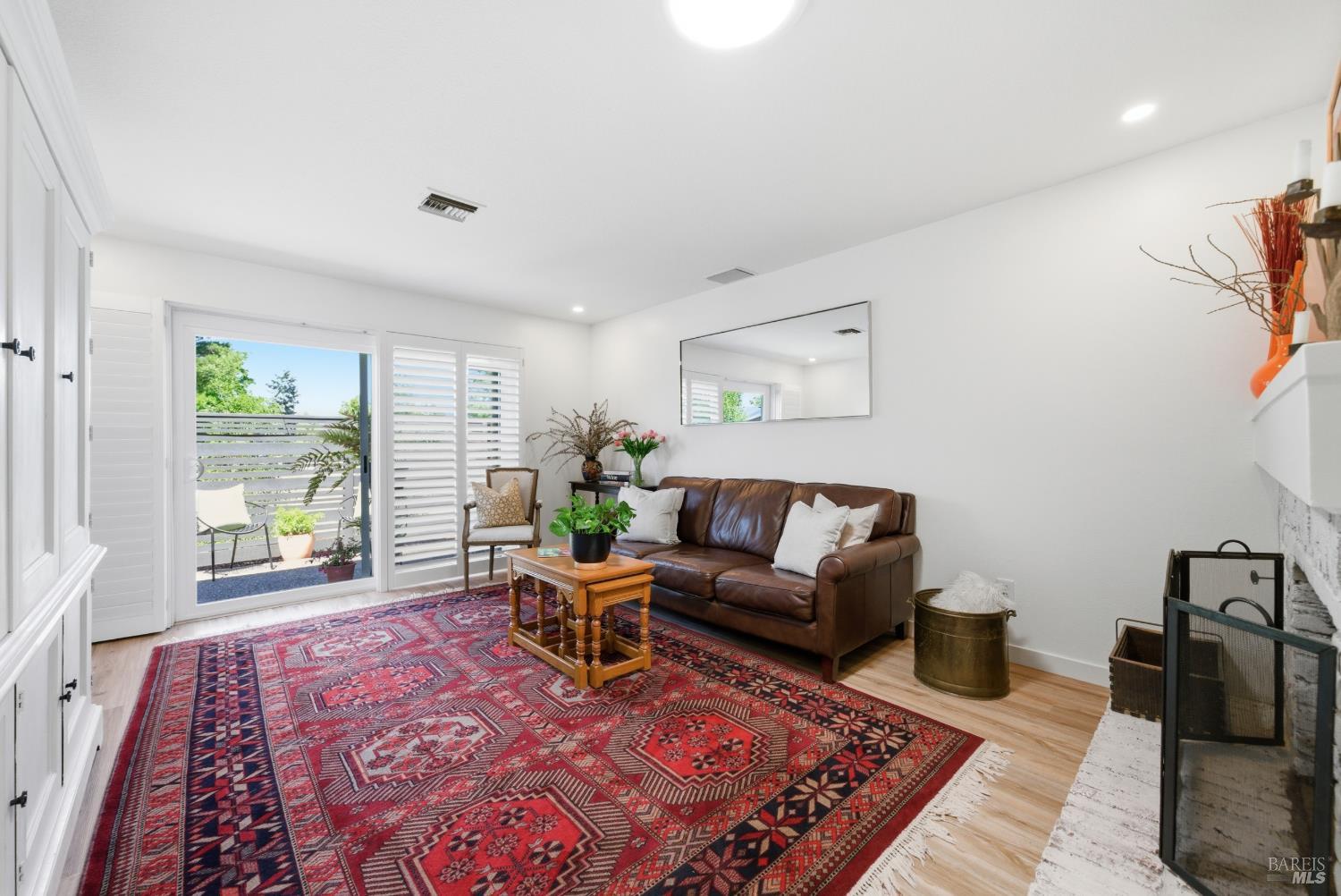 179 Vineyard Circle Sonoma CA 95476