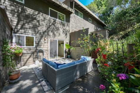 1411 Casa Buena Drive Corte Madera CA 94925