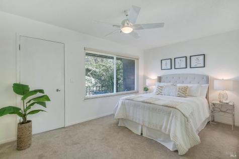1411 Casa Buena Drive Corte Madera CA 94925