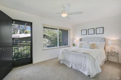 1411 Casa Buena Drive Corte Madera CA 94925