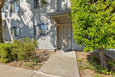 121 Elbridge Avenue Cloverdale CA 95425