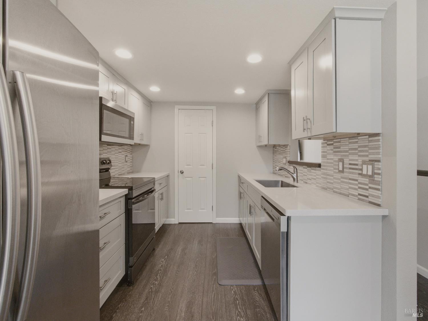 2984 Yulupa Avenue Santa Rosa CA 95405