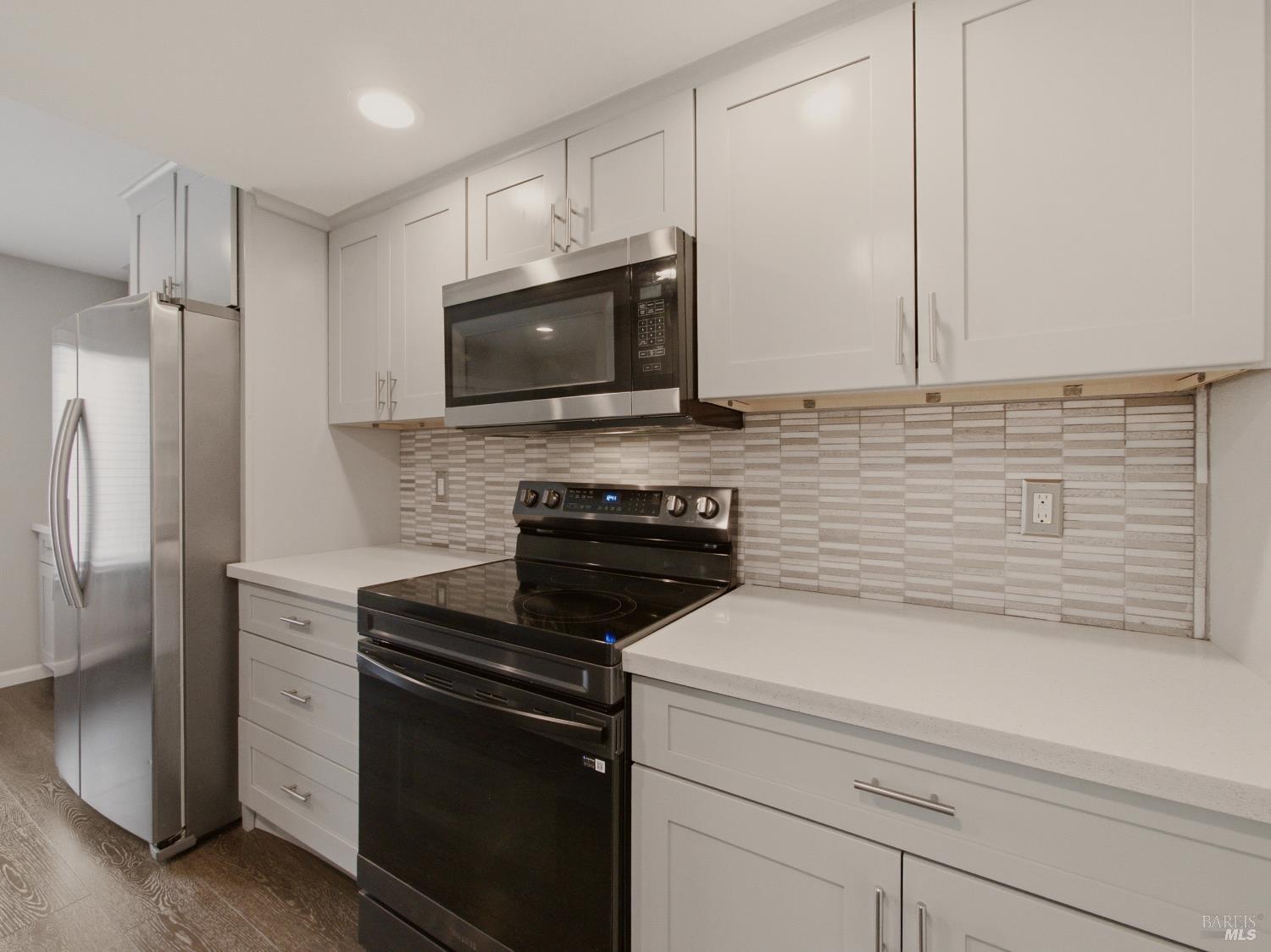 2984 Yulupa Avenue Santa Rosa CA 95405
