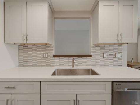2984 Yulupa Avenue Santa Rosa CA 95405