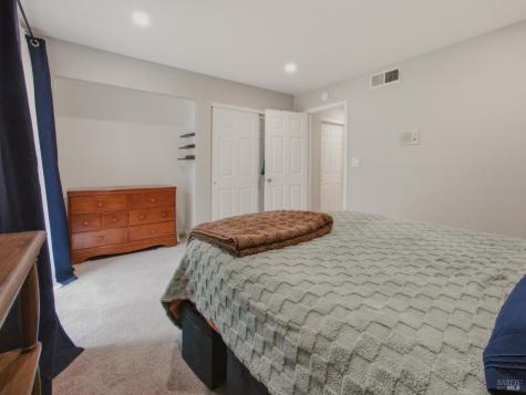 2984 Yulupa Avenue Santa Rosa CA 95405