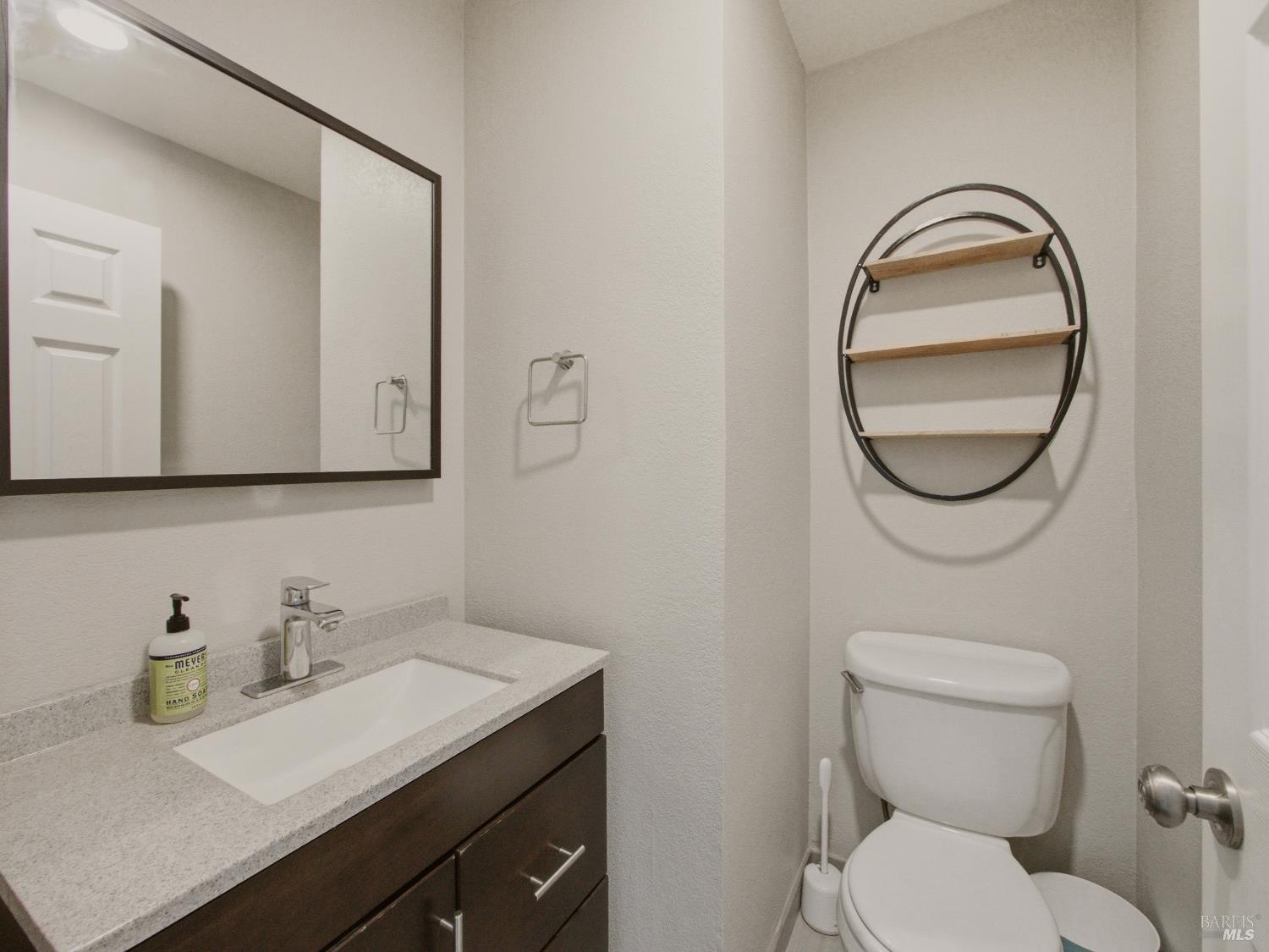 2984 Yulupa Avenue Santa Rosa CA 95405