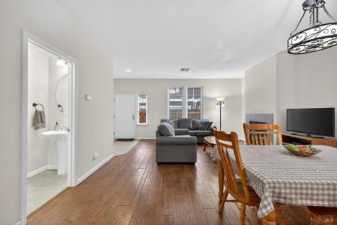 7942 Scriver Court Cotati CA 94931