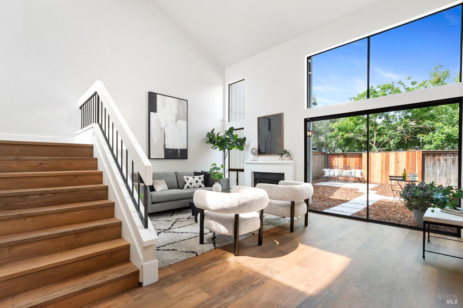 2711 Pike Drive Napa CA 94558