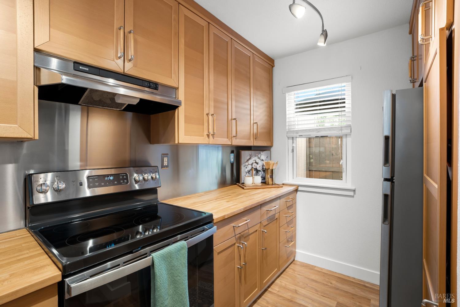 215 Stony Point Road Santa Rosa CA 95401