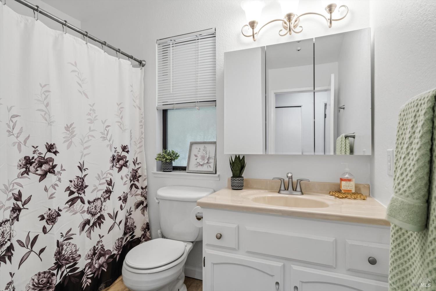 107 Nicholas Court Cotati CA 94931