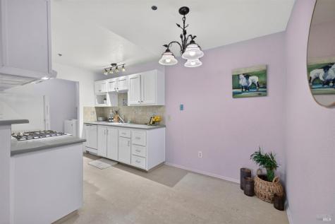 8201 Camino Colegio Drive Rohnert Park CA 94928
