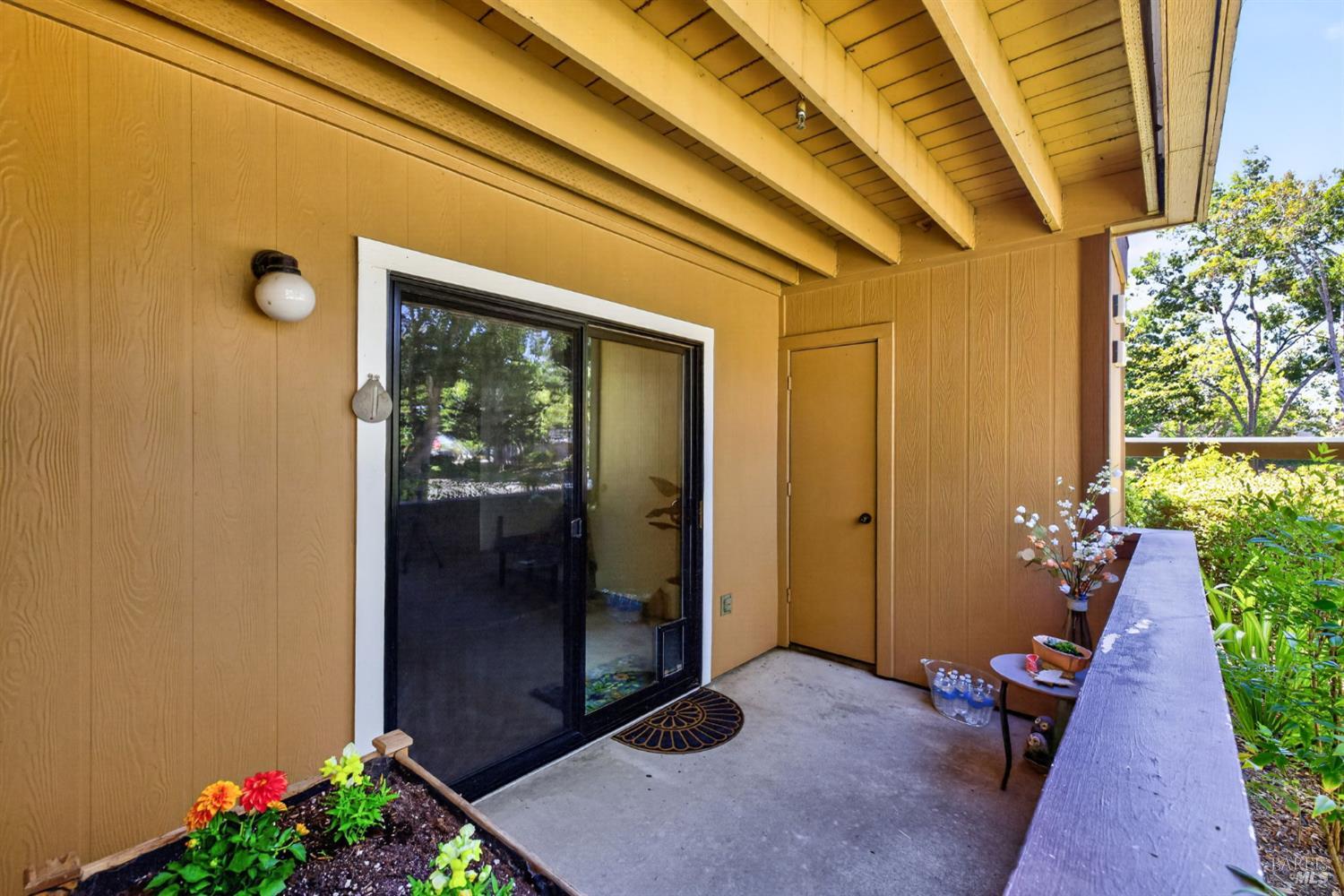 8201 Camino Colegio Drive Rohnert Park CA 94928