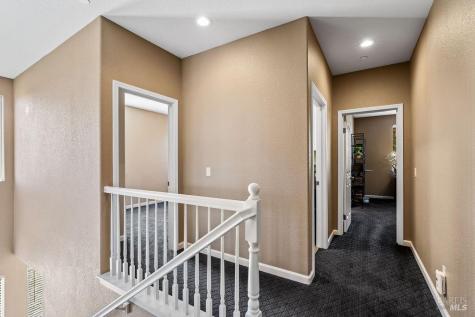 2854 Pearblossom Drive Santa Rosa CA 95407