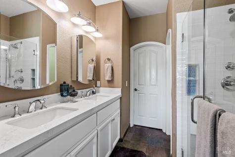2854 Pearblossom Drive Santa Rosa CA 95407