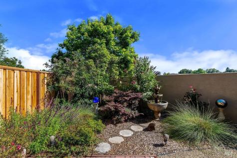 2854 Pearblossom Drive Santa Rosa CA 95407