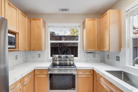 154 Piper Lane Sonoma CA 95476