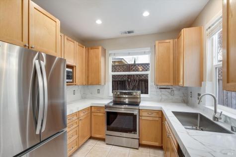 154 Piper Lane Sonoma CA 95476
