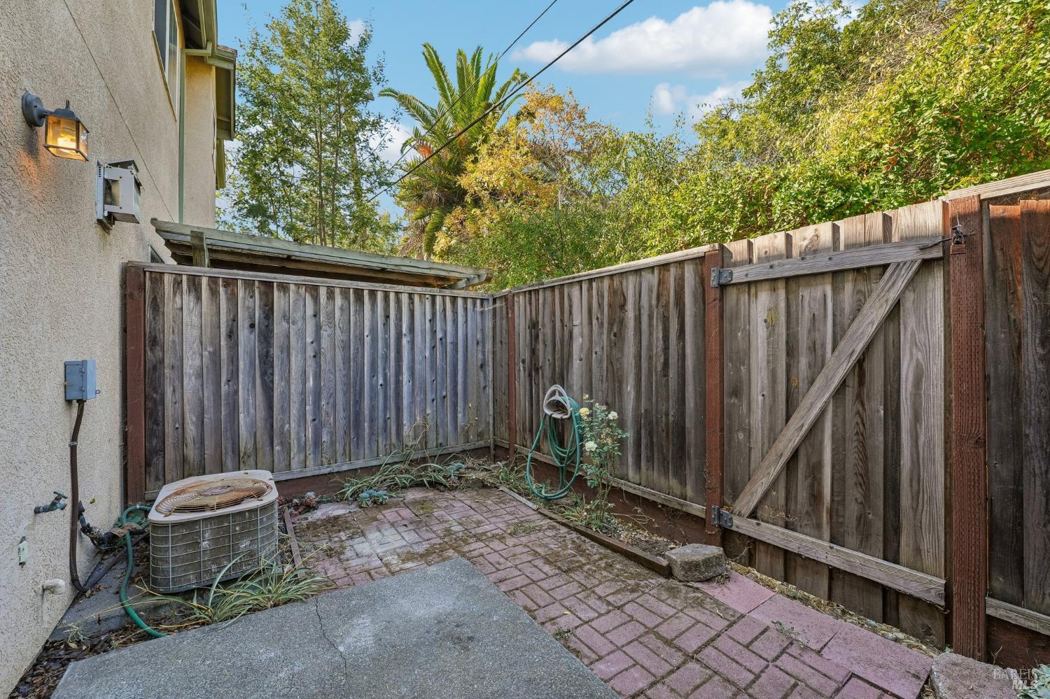 20 Bridgegate Way Napa CA 94559