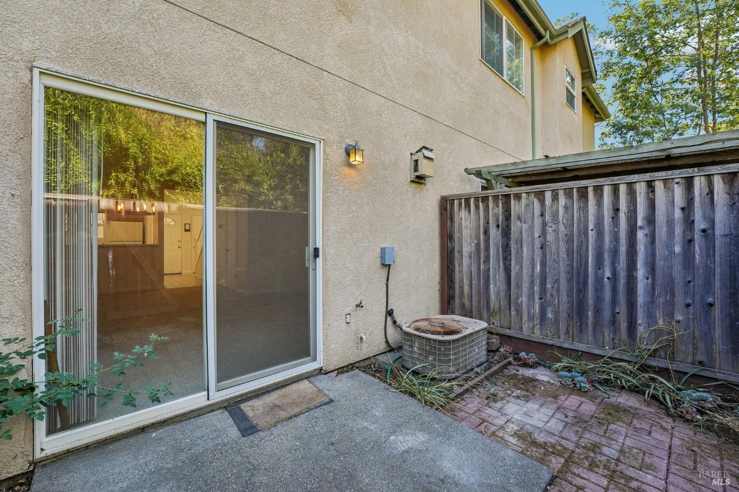 20 Bridgegate Way Napa CA 94559