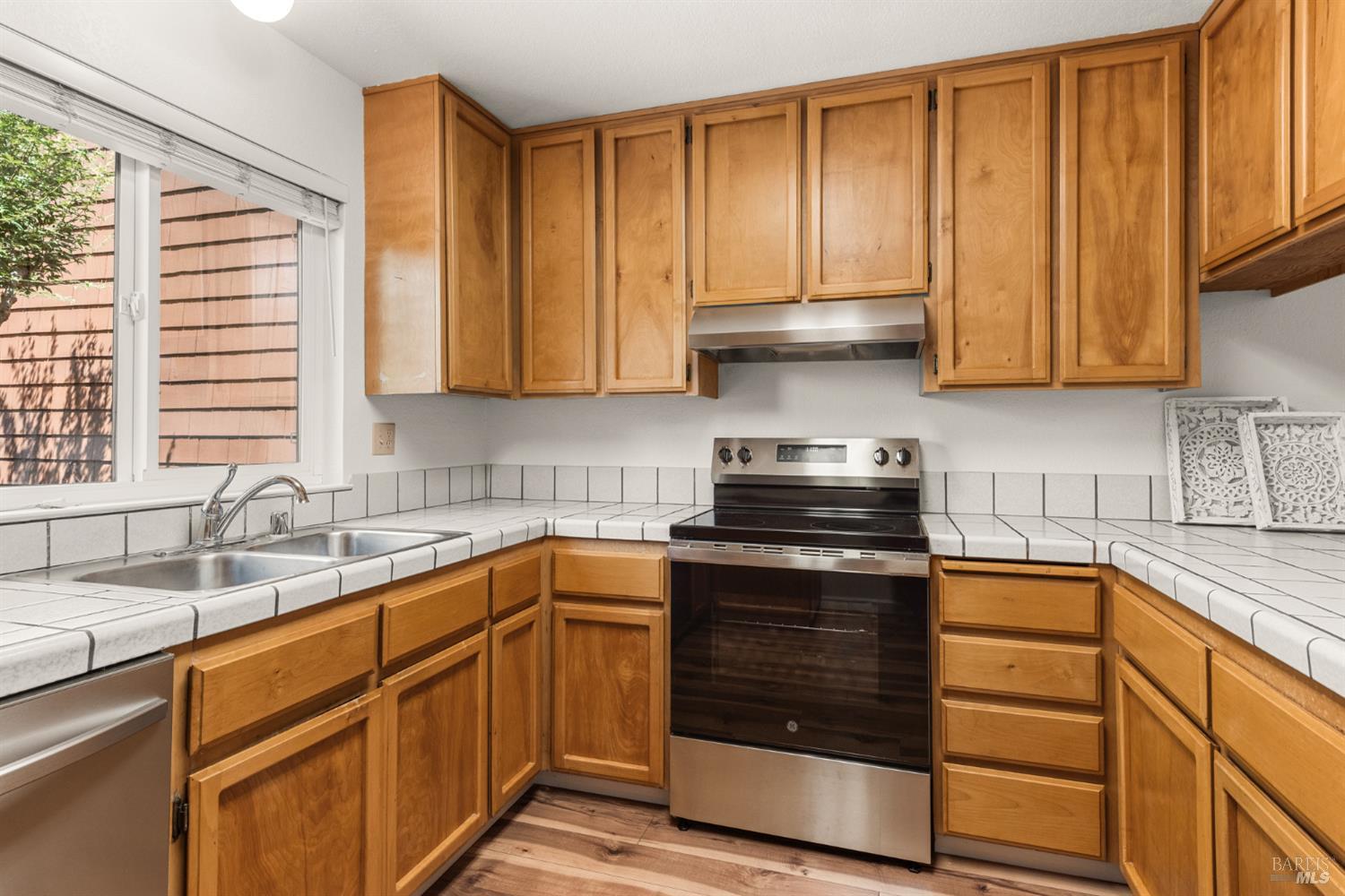 232 Indian Creek Drive Santa Rosa CA 95409