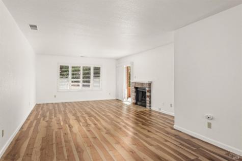 232 Indian Creek Drive Santa Rosa CA 95409