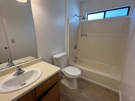 230 Courtyards East Windsor CA 95492