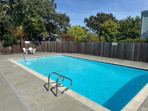 230 Courtyards East Windsor CA 95492