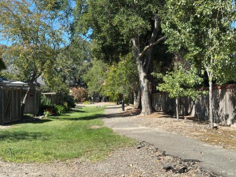 230 Courtyards East Windsor CA 95492