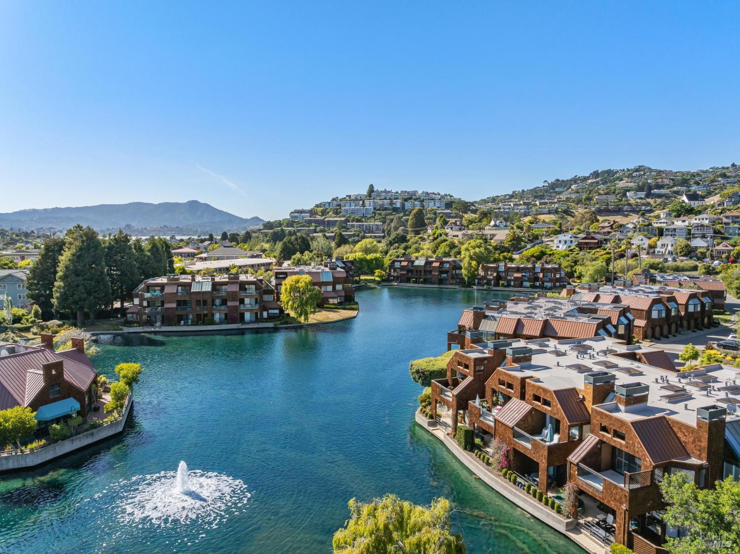 52 Lagoon Vista Road Tiburon CA 94920