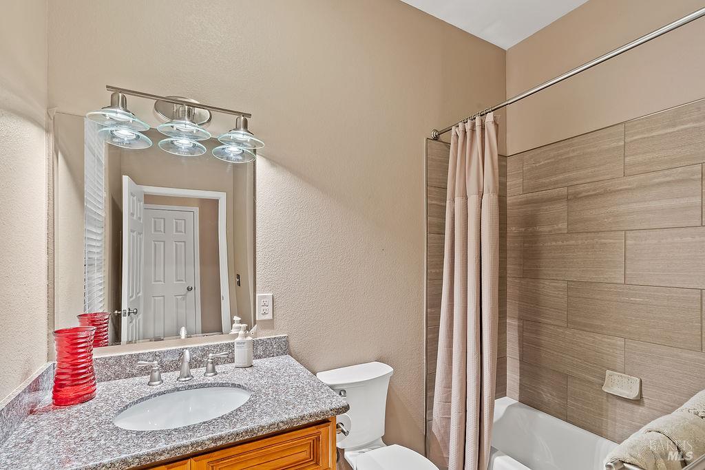 985 Doubles Drive Santa Rosa CA 95407