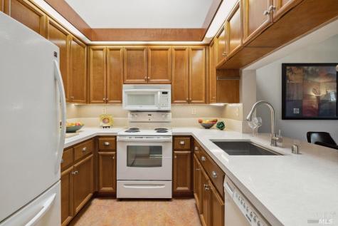 238 Sandpiper Court Novato CA 94949