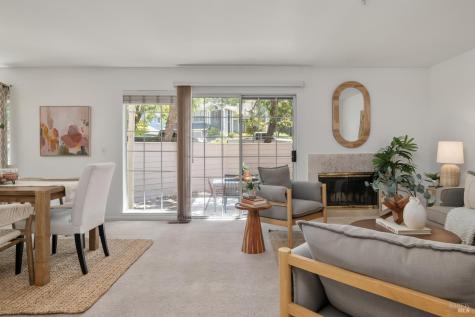 12 Bridle Path Lane Novato CA 94945