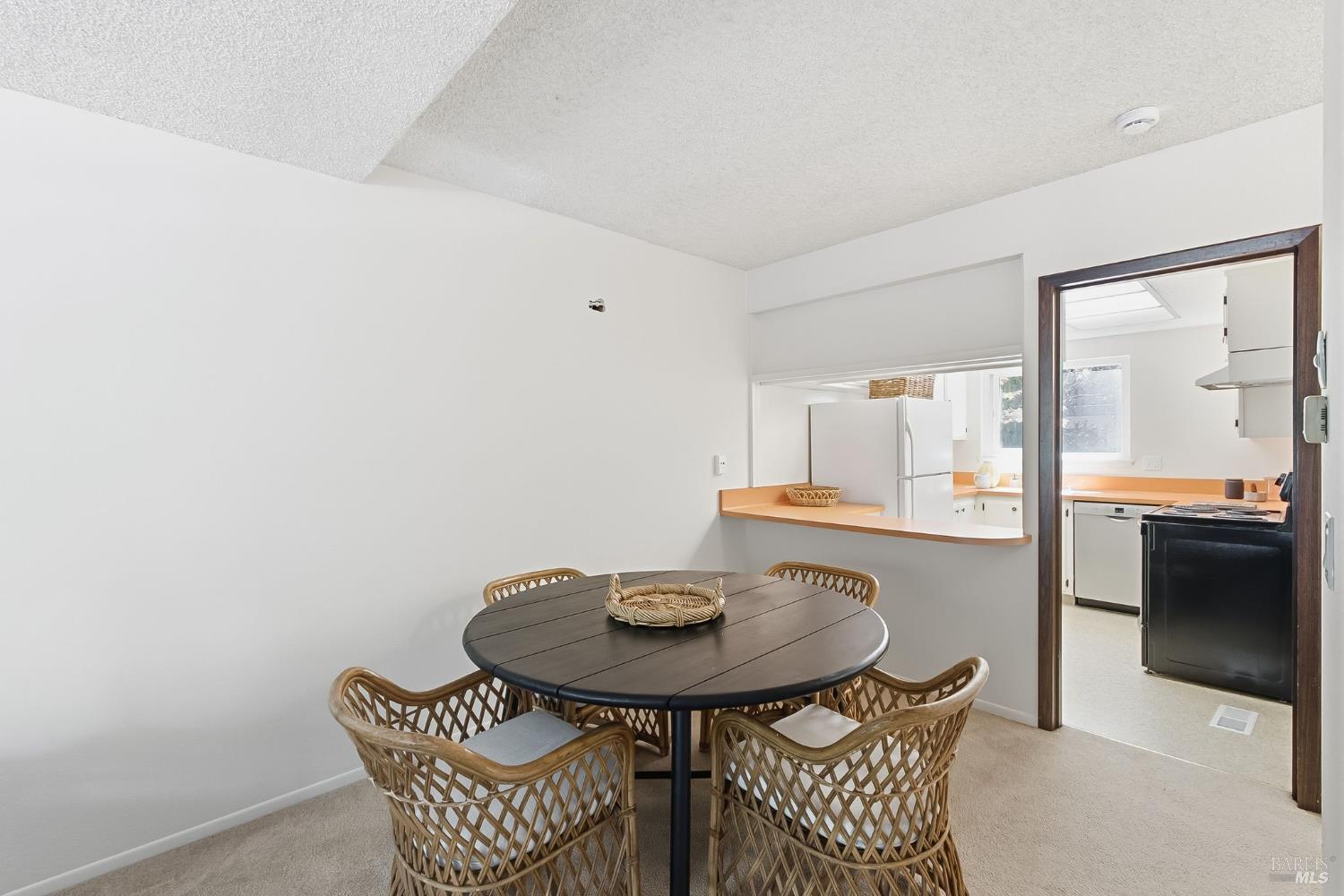 81 Corte Lenosa Greenbrae CA 94904