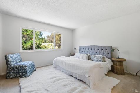 81 Corte Lenosa Greenbrae CA 94904