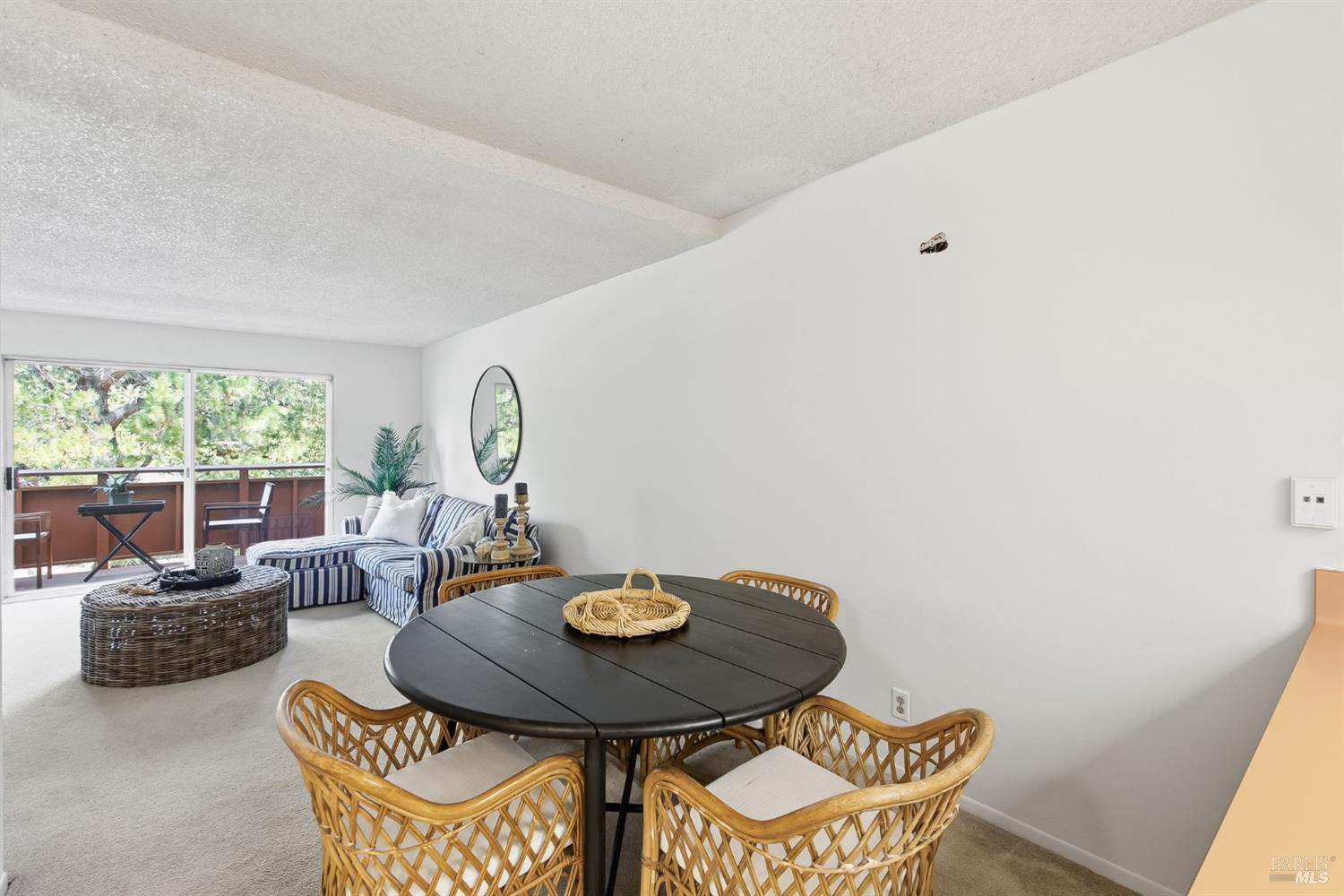 81 Corte Lenosa Greenbrae CA 94904