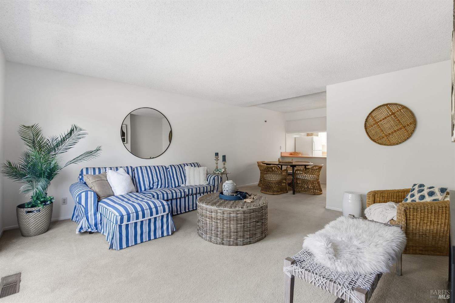 81 Corte Lenosa Greenbrae CA 94904