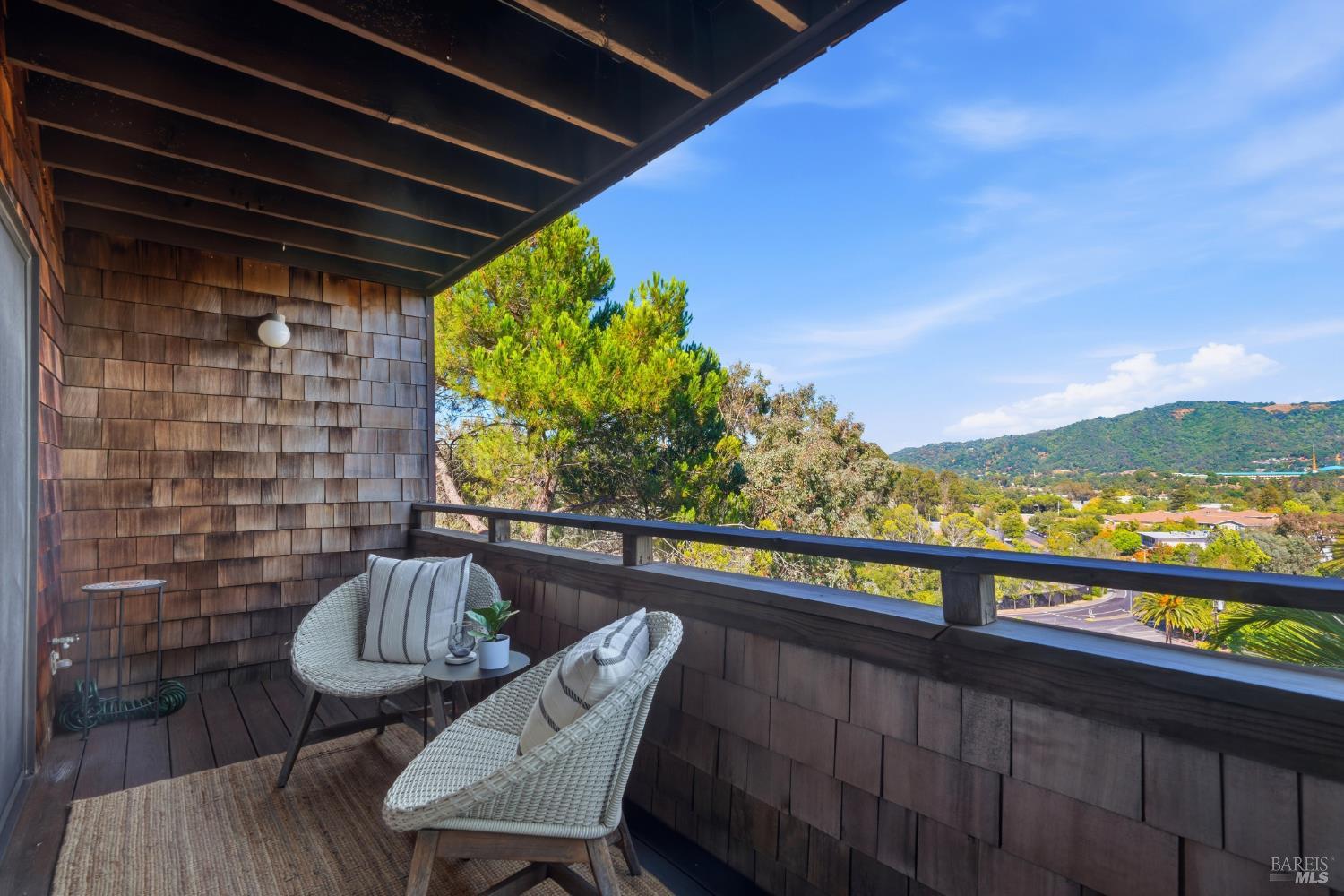 136 La Perdiz Court San Rafael CA 94903