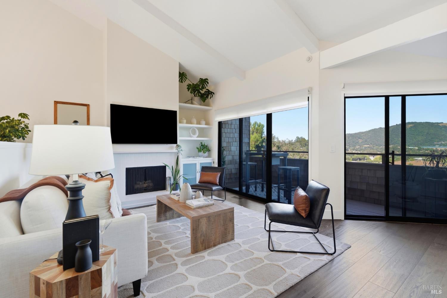 136 La Perdiz Court San Rafael CA 94903