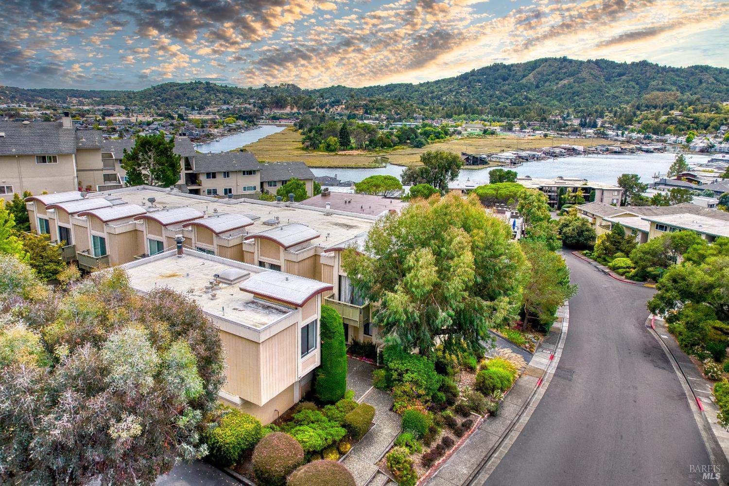 70 Via Belardo Way Greenbrae CA 94904