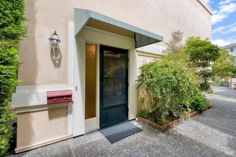 70 Via Belardo Way Greenbrae CA 94904