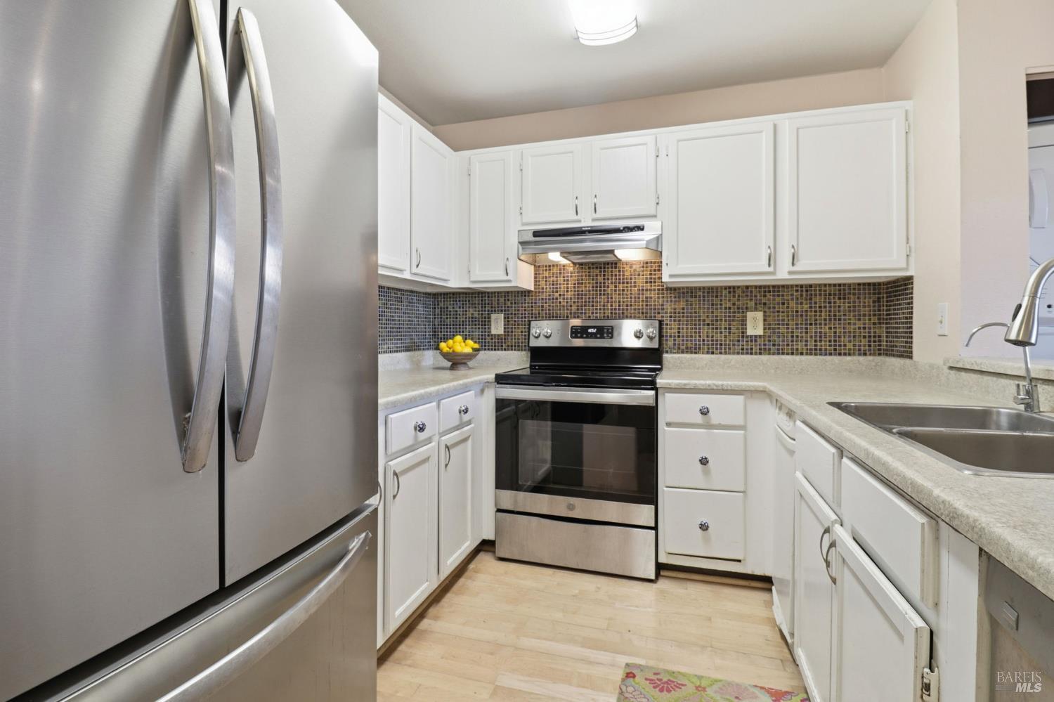 240 Seagull Row Novato CA 94945