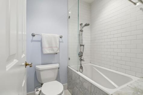 240 Seagull Row Novato CA 94945