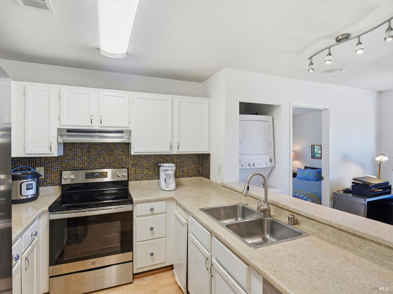 240 Seagull Row Novato CA 94945