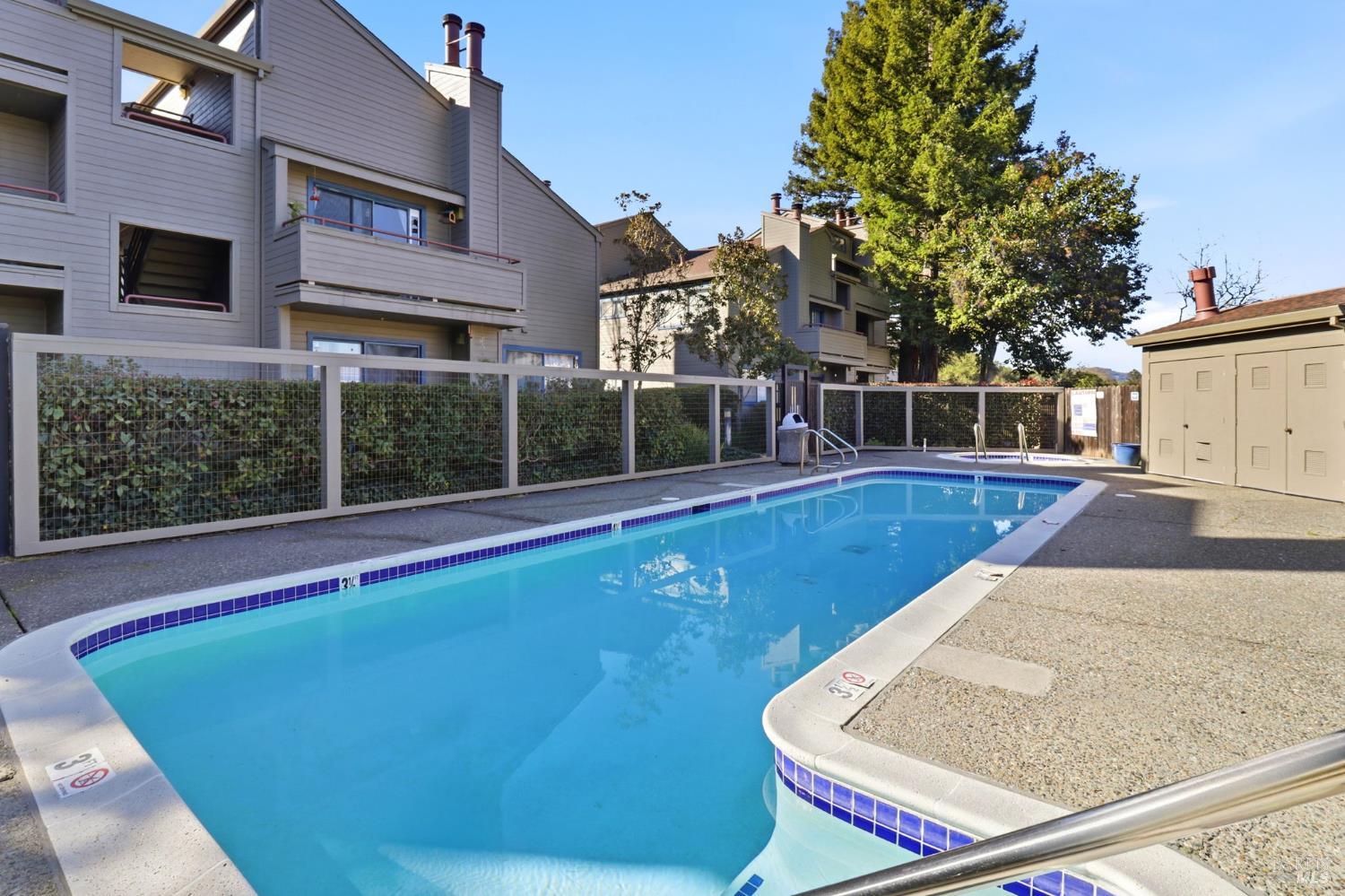240 Seagull Row Novato CA 94945