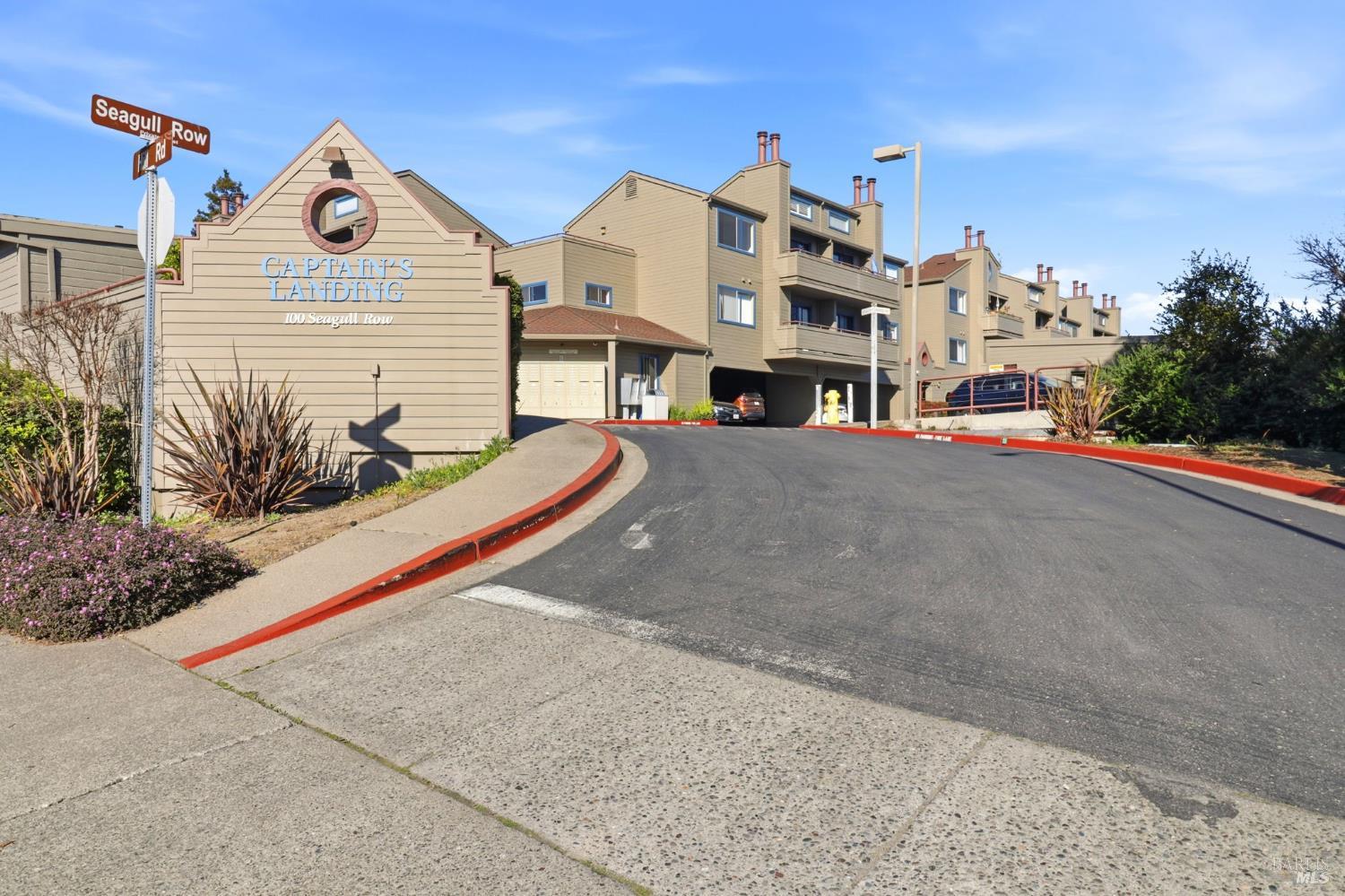 240 Seagull Row Novato CA 94945